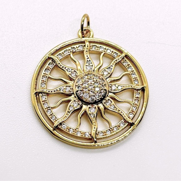 NWOT Stainless Steel Gold Plated Sunburst pendant/charm quarter Size - Picture 4 of 7